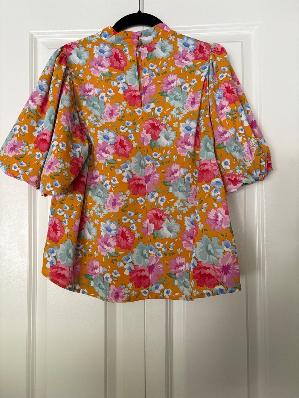 THML Floral Puff Sleeve Blouse - Picture 3 of 5